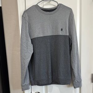 Izod Gray Colorblock Sweatshirt / D37